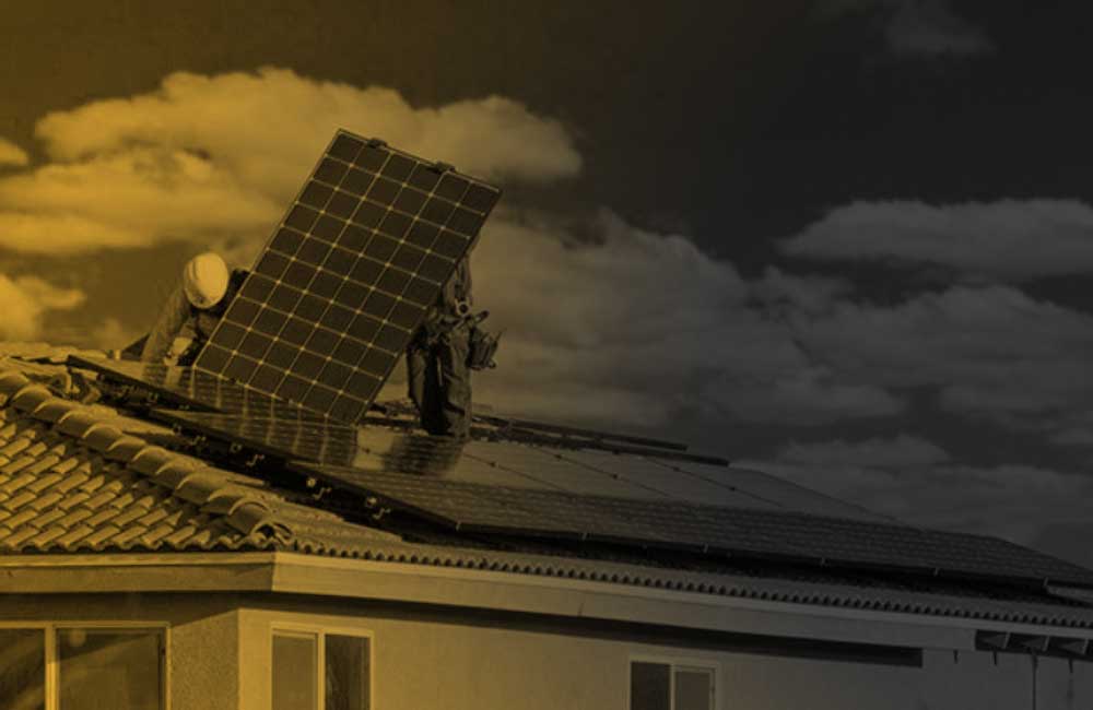 cuanto dura un panel solar
